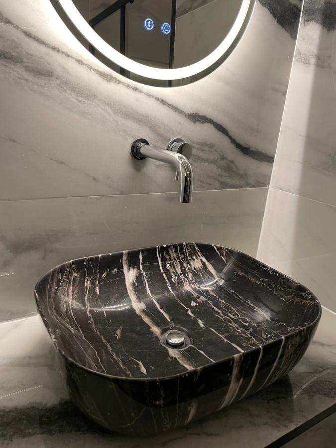 Luxury Apartment Edinburgh Centre With Steam Room Exterior foto