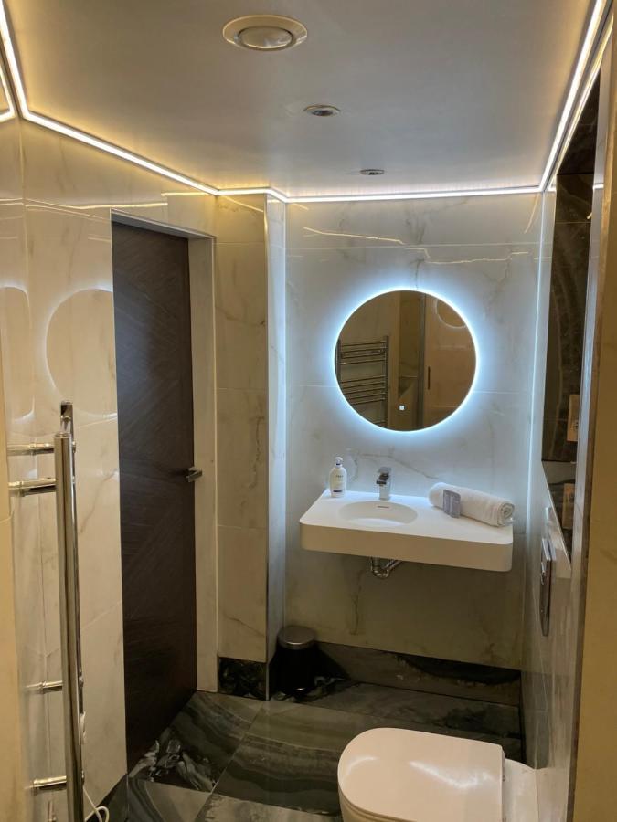 Luxury Apartment Edinburgh Centre With Steam Room Exterior foto